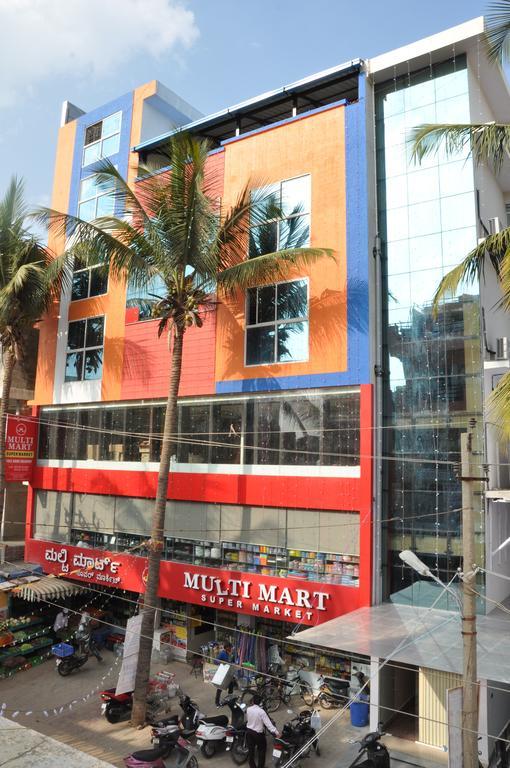 Hotel Av Comforts Settahalasūr エクステリア 写真
