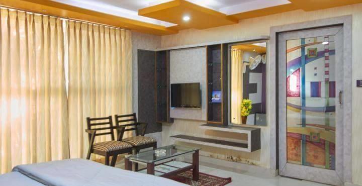 Hotel Av Comforts Settahalasūr エクステリア 写真
