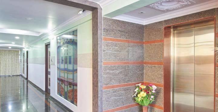 Hotel Av Comforts Settahalasūr エクステリア 写真